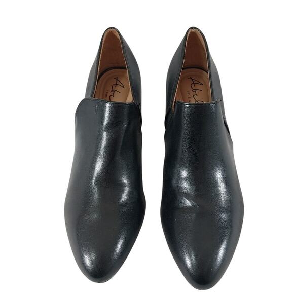 NWOT! ABELLA! EXPERT COMFORT! BLACK VEGAN LEATHER CHUNKY HEEL ANKLE BOOTS! SZ 6M - Picture 4 of 10